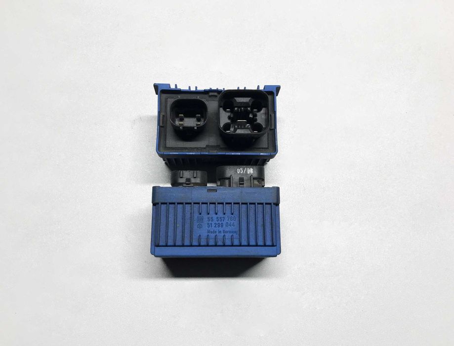 Реле свічок накалу Opel Antara. Astra J. Insignia. Corsa. Meriva