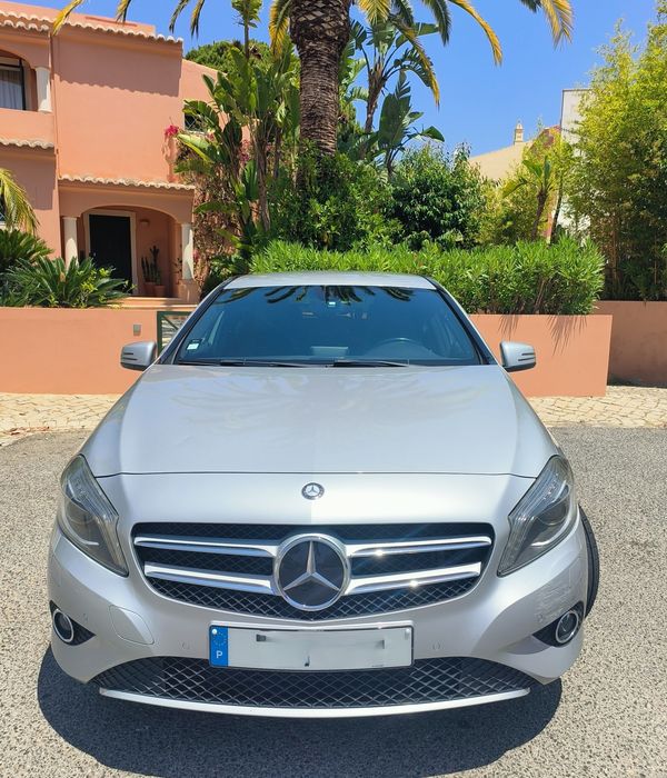 Mercedes Benz A200 1.8Cdi BlueEfficiency ano 2014