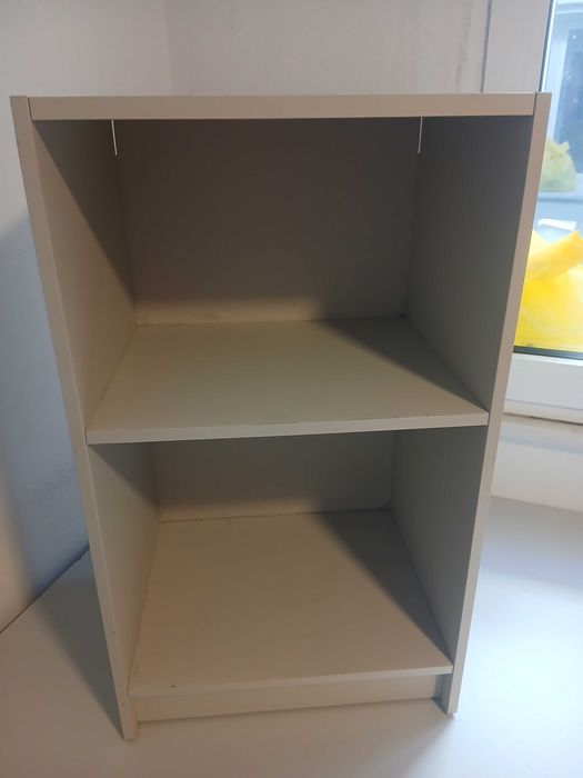 Mesa de cabeceira Ikea GURSKEN bege claro, 39x30 cm