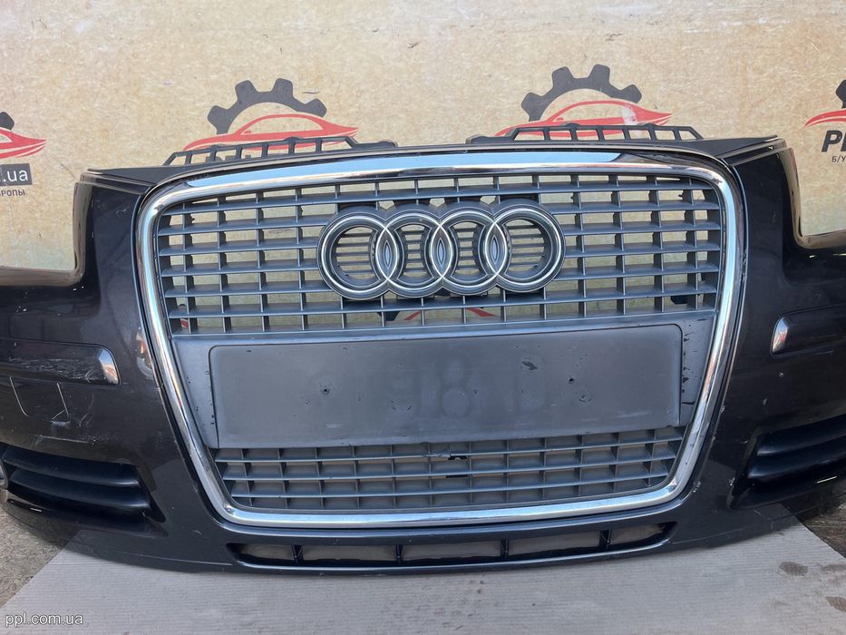 Audi A3 8P 05-08 Бампер передний решетка заглушка туманка 8P4807437