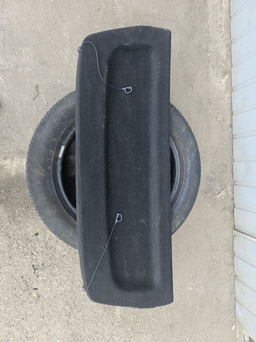 Polka bagaznika Opel Corsa E 3d