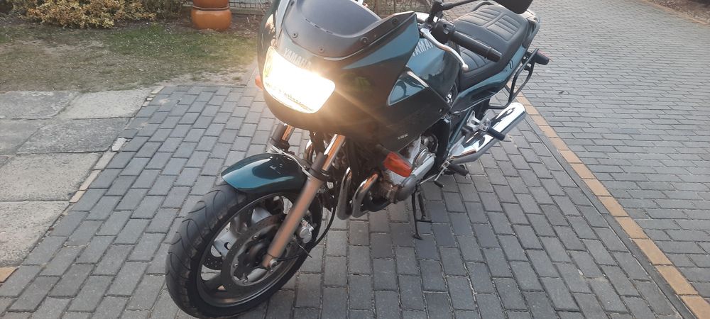 Yamaha  XJ 900 s