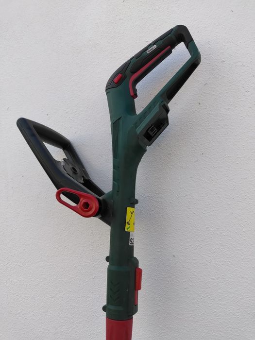 Aparador de relva Parkside