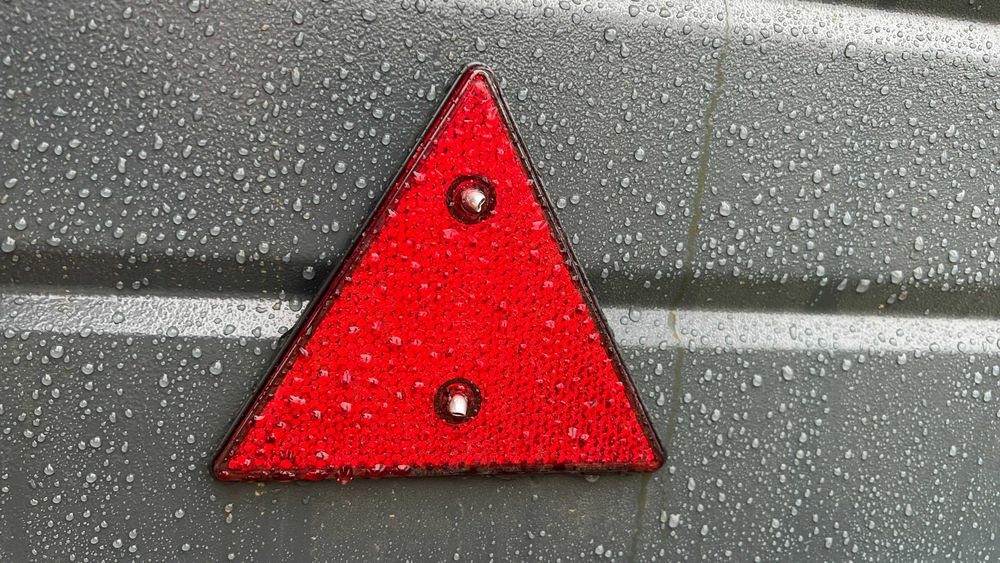 Причіп легковий двохосний (категорія В) 2,5 х 1,25 м борт 40см метал