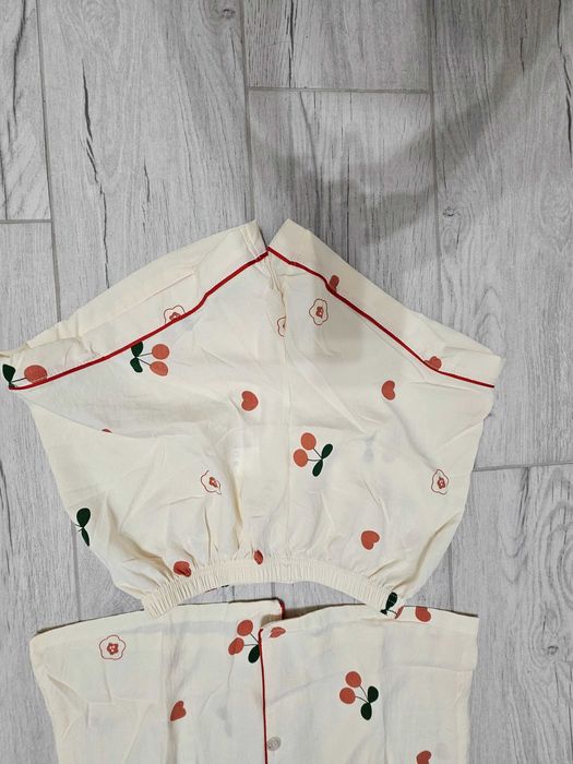 Жіноча піжама/ одяг для сну