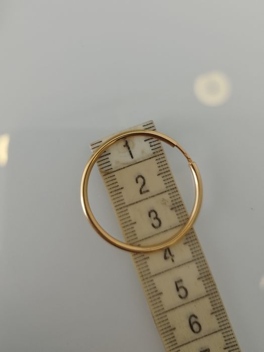 Argolas em ouro de 19,2kt