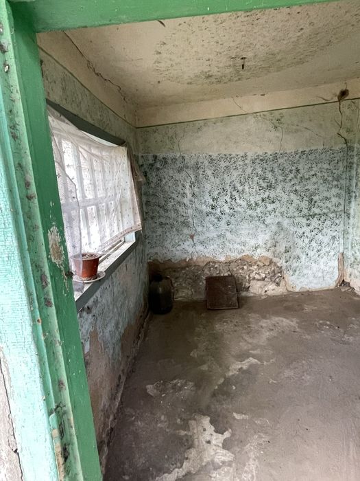 Продаж будинку з документами 30 км від Львова