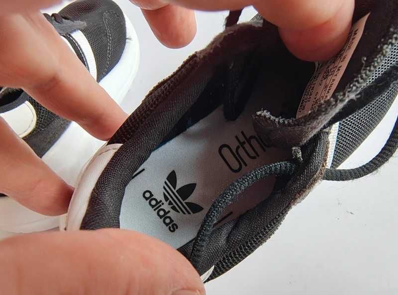 - Adidas La Trainer Lite C - Buty sportowe r. FR 28