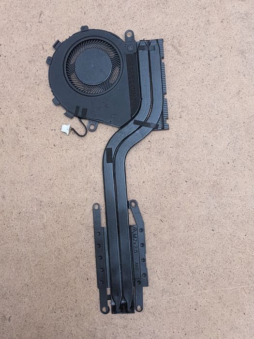 Разборка Dell Latitude 7410 петли  радиатор кулер