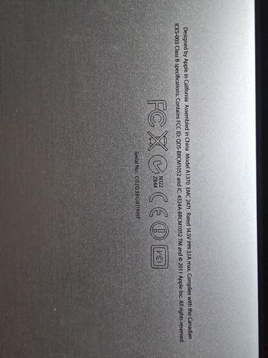 MacBook Air 11" (Mid 2011) | Intel Core i7 | Bateria Nova | Excelente Estado