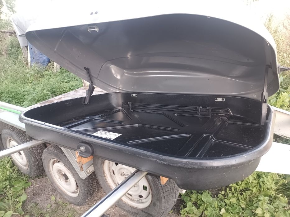 Box na dach samochodu