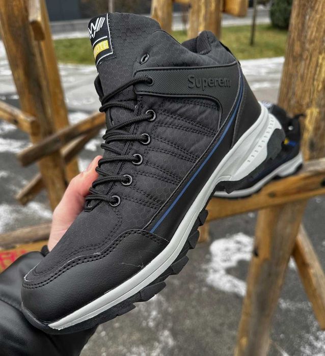 Мужские Зимние Кроссовки на Меху Черные с белым Высокие Ботинки