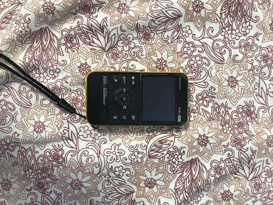 Экшн камера Samsung W-300