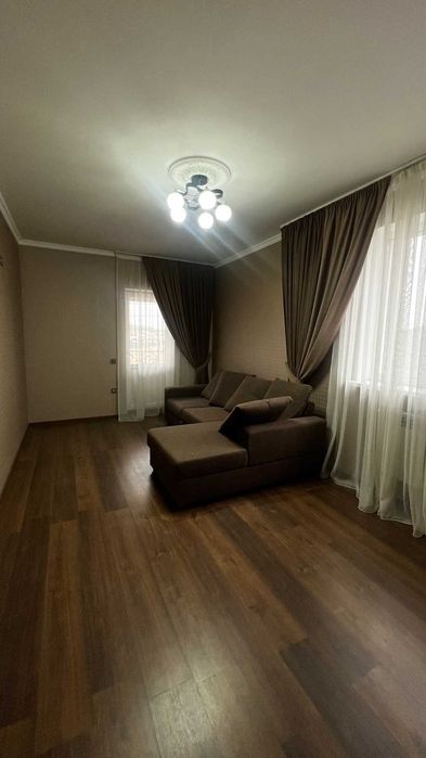 Двоповерховий  будинок з ремонтом! Ірпінь - Стоянка!