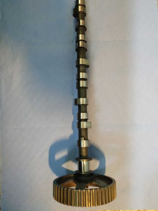 Árvore de cames Mitsubishi Pagero 2.5 Turbo