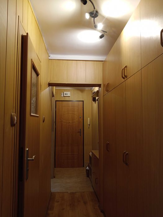 Wynajmę mieszkanie 49.5m 3 pokoje 1 piętro z balkonem