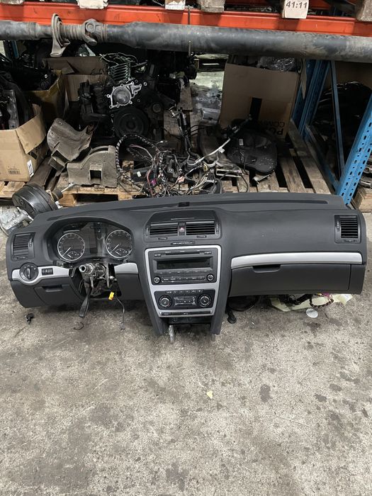 Торпедо торпеда панель Skoda Octavia A5 FL рест