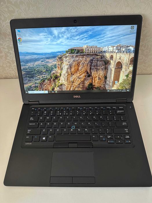 Ноутбук DELL 5480 i5-7200U DDR4 8GB SSD 250Gb