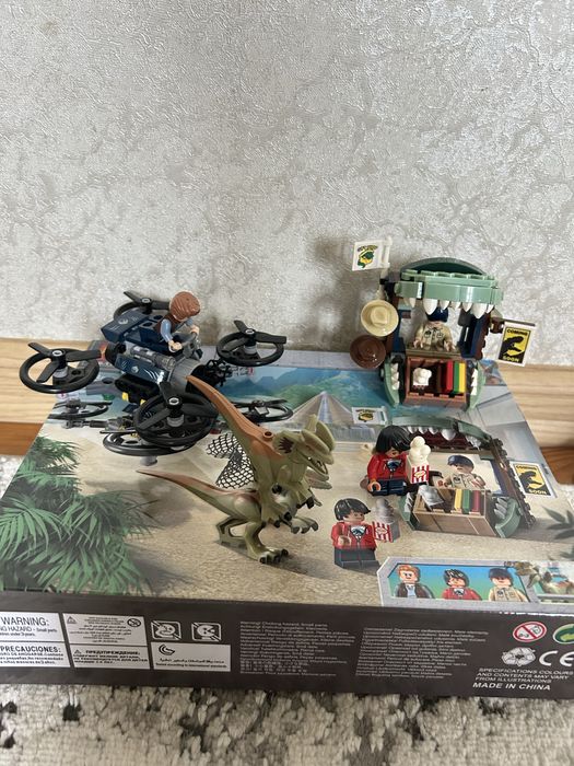 Лего Dinosaur World