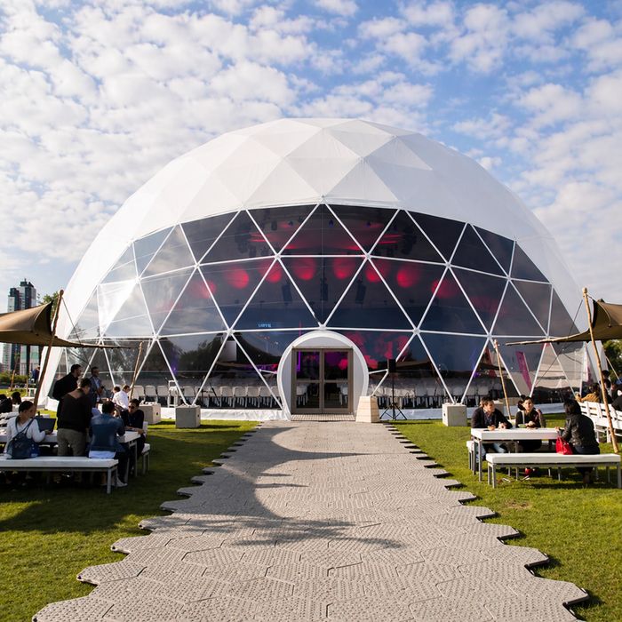 Aluguer de Infraestruturas Circulares  Dome- Solução Premium para Eventos de Grande Escala