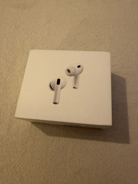 Apple AirPods Pro 3ª Geração • Active Noise Cancelling