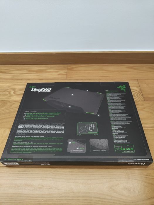 Razer Vespula (Mouse Pad)64752417523843121