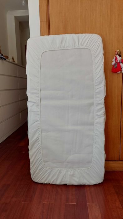 Colchão  cama de criança praticamente novo