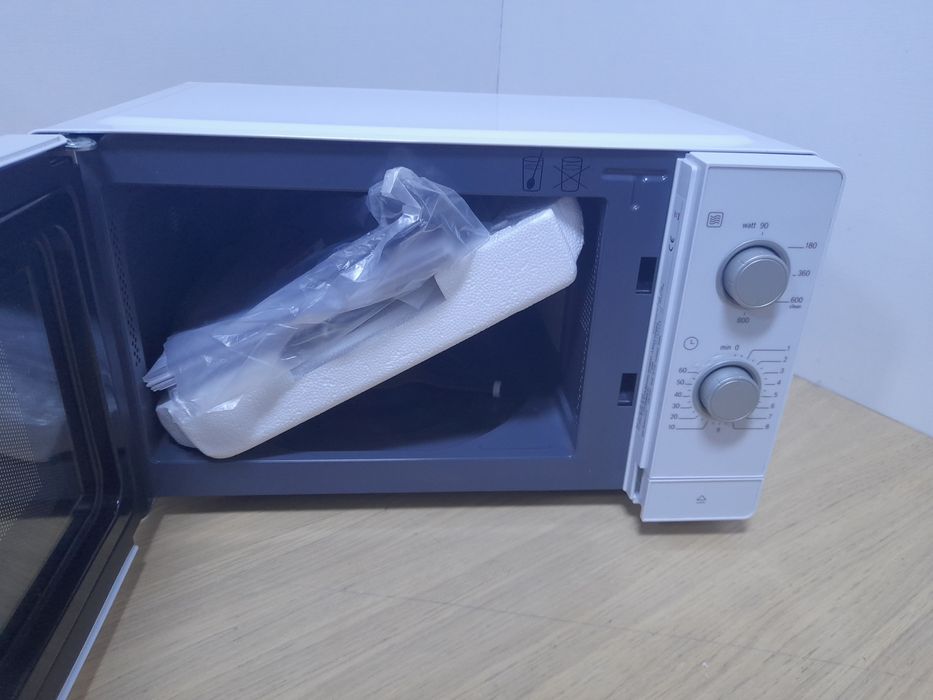 Мікрохвильова піч Bosch