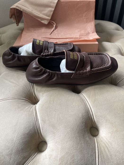 Mokasyny Miu Miu 36