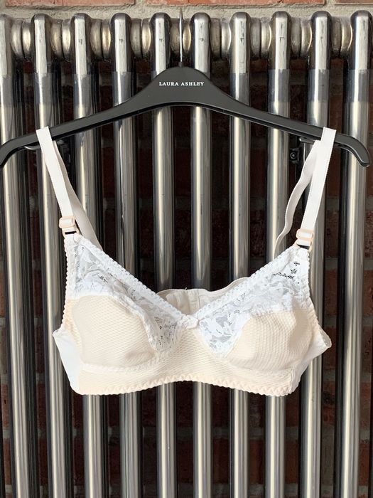 Biustonosz koronkowy Stanik morelowy biały 80 C old money viral coquet