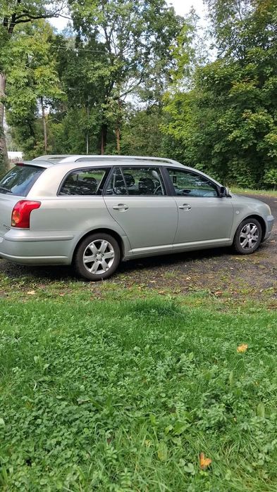 Toyota Avensis 2.0 4d4 disel  116km