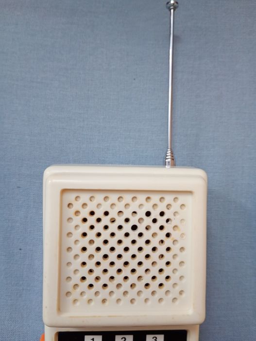 Krótkofalówki Walkie-Talkie z czasów PRL