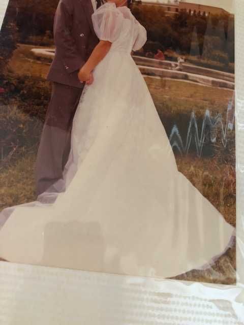 Vestido noiva branco em tule e renda, tamanho 38