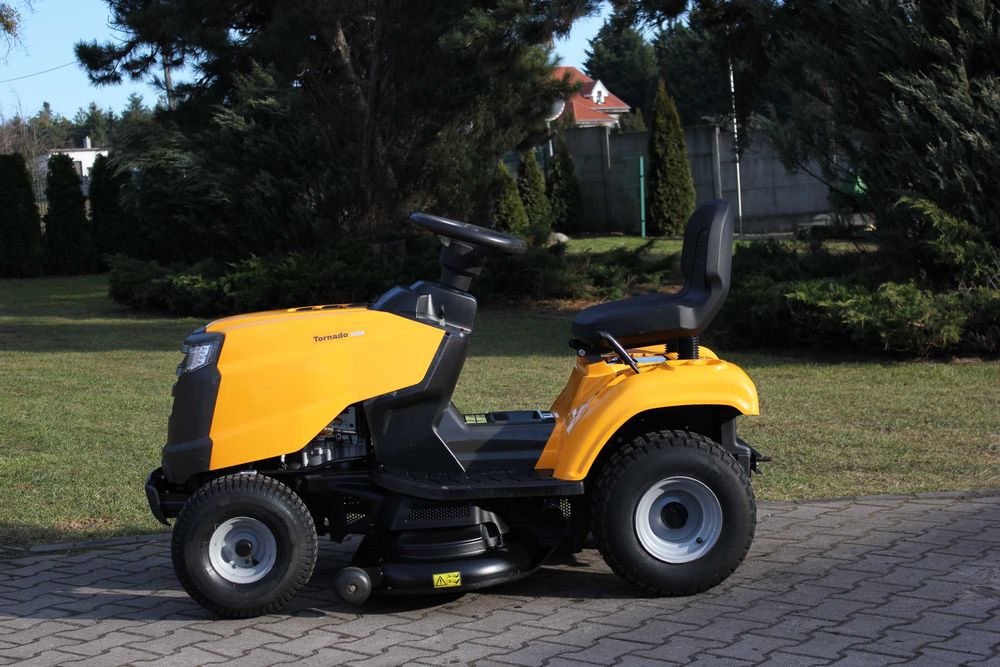 Stiga Estate 3098 Traktorek kosiarka Briggs & Stratton