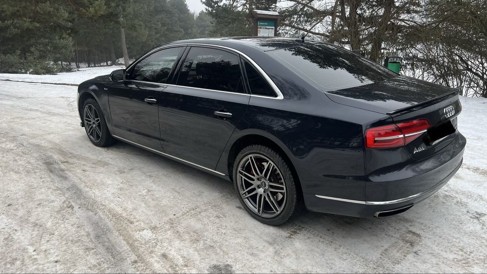 Audi A8 D4 Long Lift 4.0 TFSI