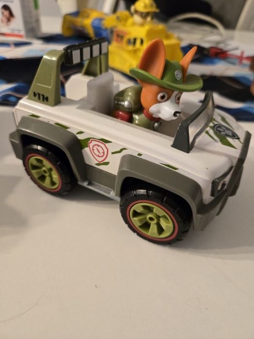 Psi patrol pojazdy z figurkami 5szt cena za całość!!!