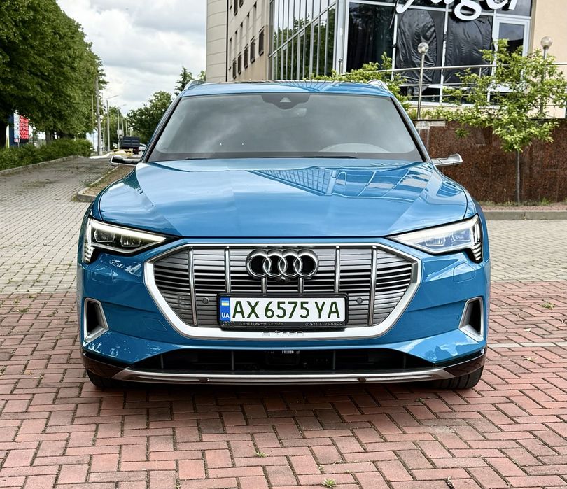 Audi e-tron 2019 VIN WAUZZZGE5KB005038 фото оголошення 5 з 24