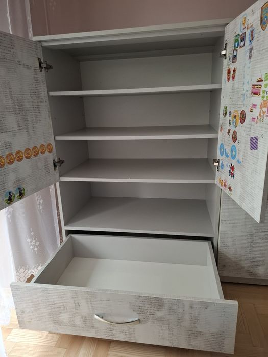 Meble dziecięce 1 szafka