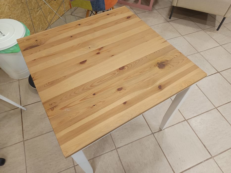 Mesa de refeições IKEA