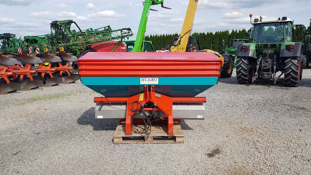 Sulky Dpx Prima 1800L  Rozsiewacz Do Nawozu Sulky Dpx Prima 1800L