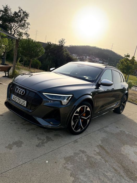 Audi e-tron S quattro