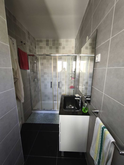Quarto para arrendar Lisboa - junto à Paiva Couceiro