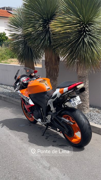 Honda cbr 600rr repsol