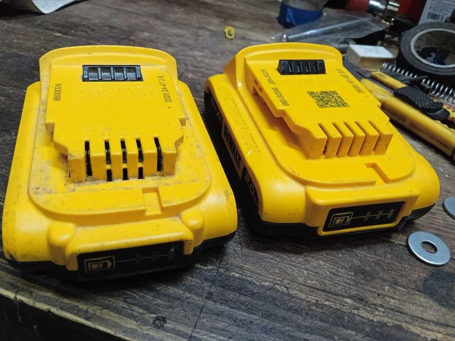 DeWALT DCD771-ks