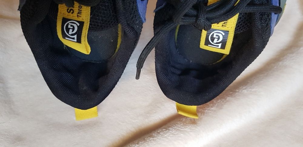 Buty sportowe 25,5 cm róż 40