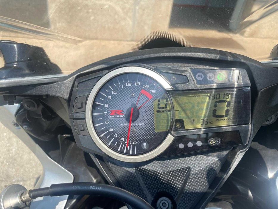 Suzuki gsxr 1000 k9 c/ possibilidade de financiamento