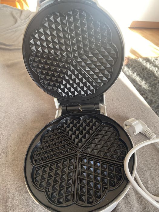 Gofrownica Clatronic 1200 W