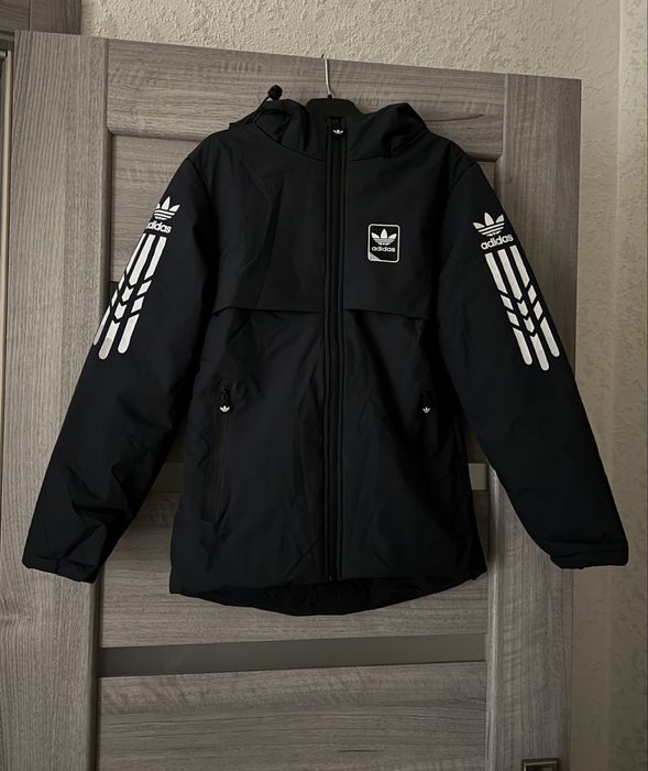 Демі куртка р.158, демісезонна, тонка, деми