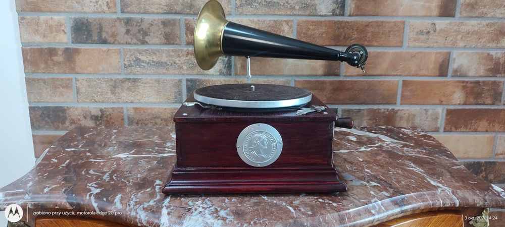 Antyk Gramofon z tubą plus płyty