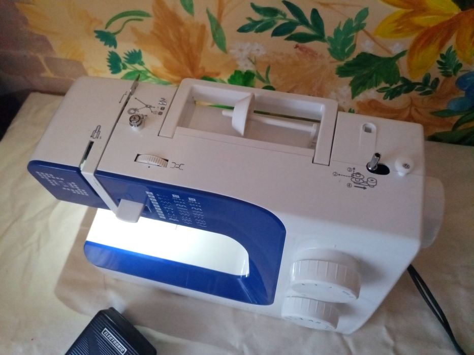 Швейна машинка Minerva M230